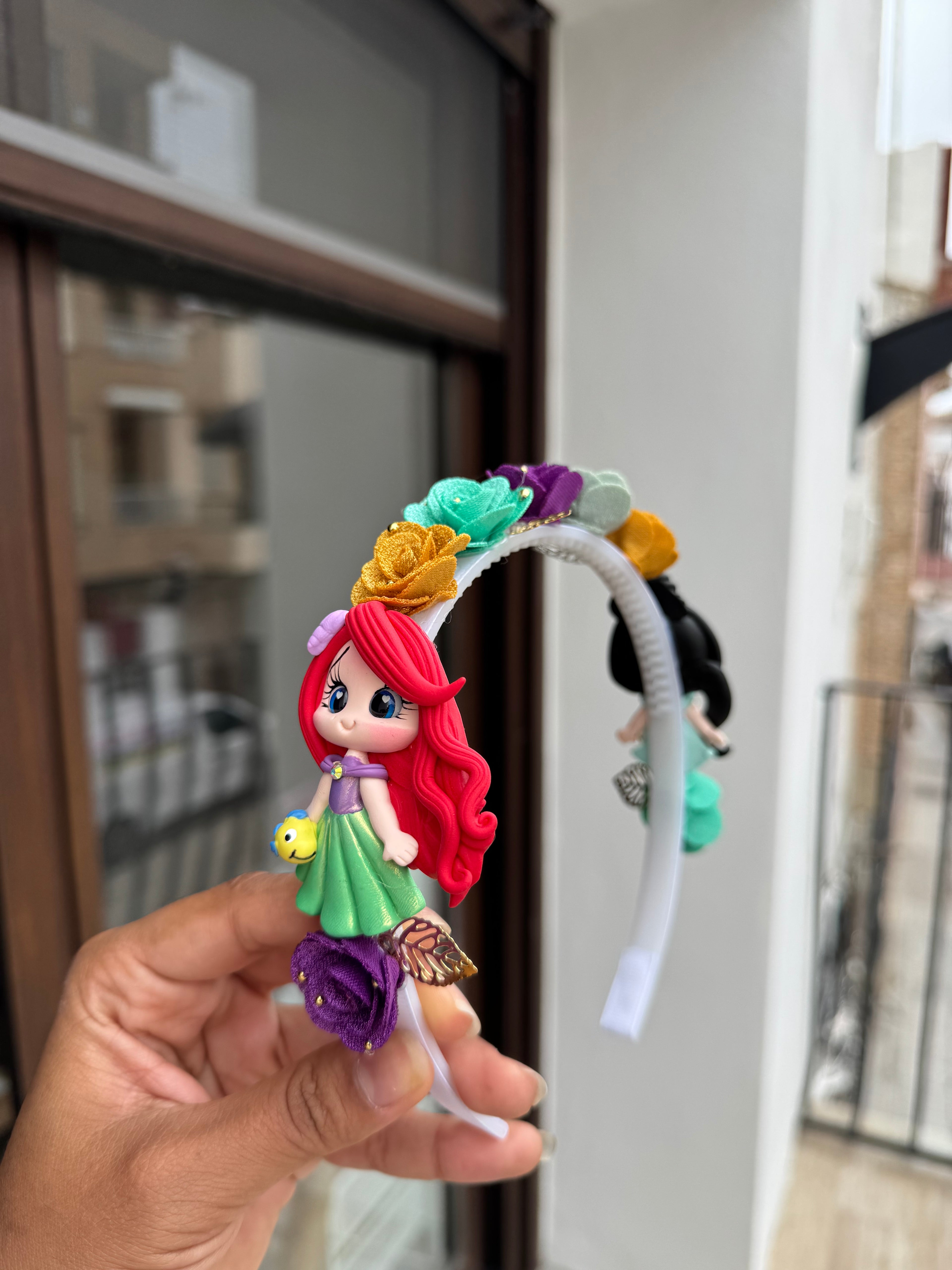 Diadema rígida princesas