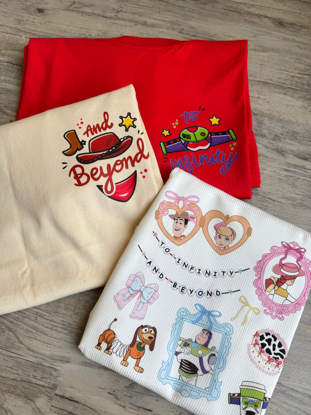 ✨ Camiseta Personalizada | Crea la tuya
